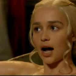 Emilia Clarke Game of Thrones S03 E08